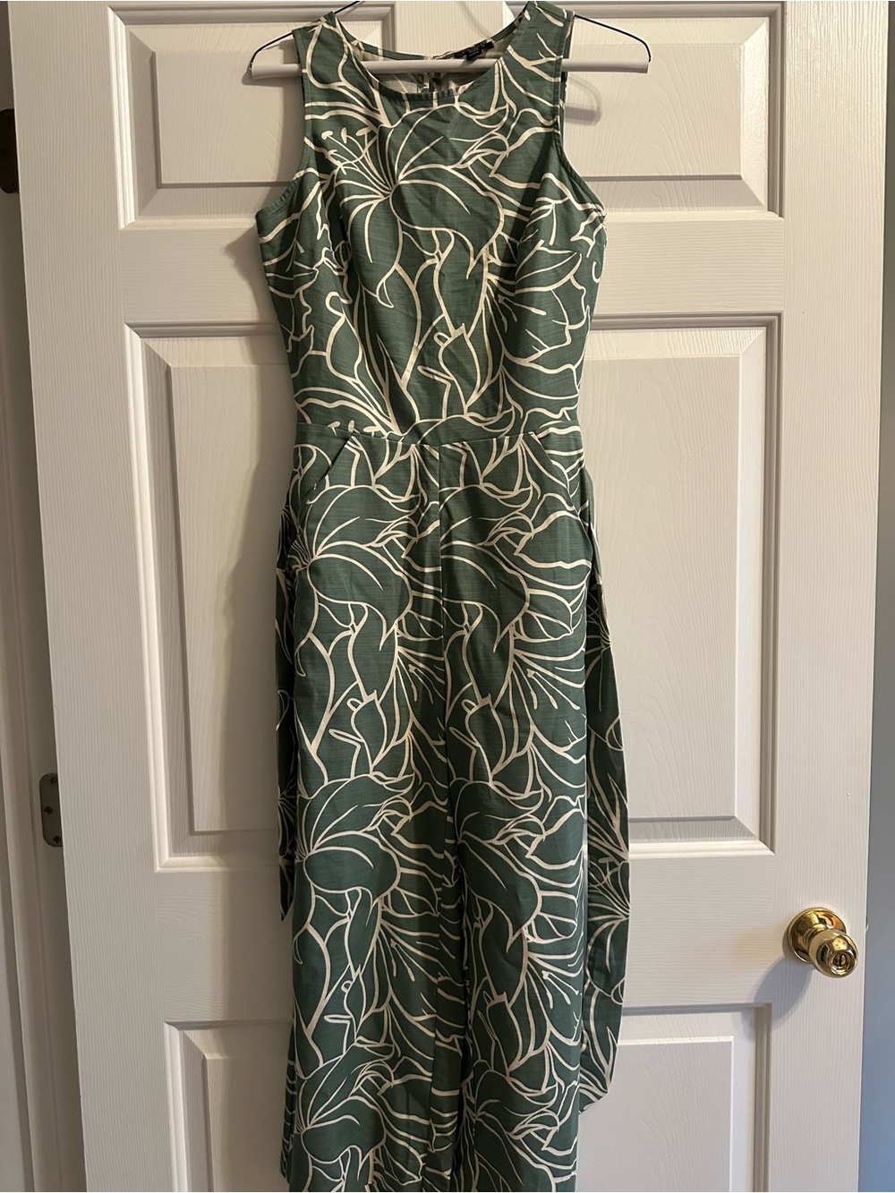 Ann Taylor Green Floral Sleeveless Wide-Leg Jumpsuit
